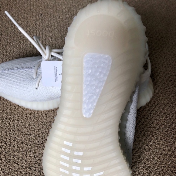 Adidas Yeezy Boost 350 V2 Cream *DEADSTOCK* - Picture 2 of 8